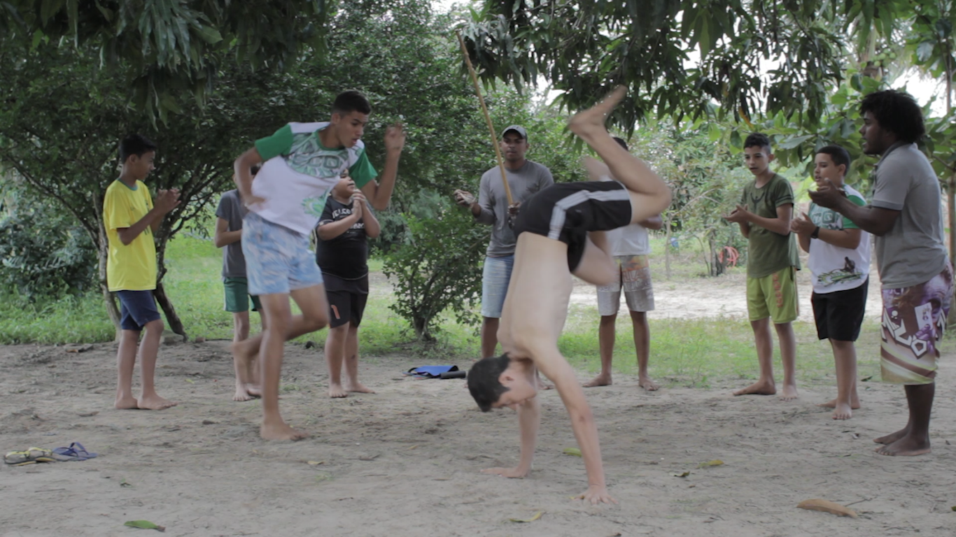 Cartaz - O que é que as Batingas tem?